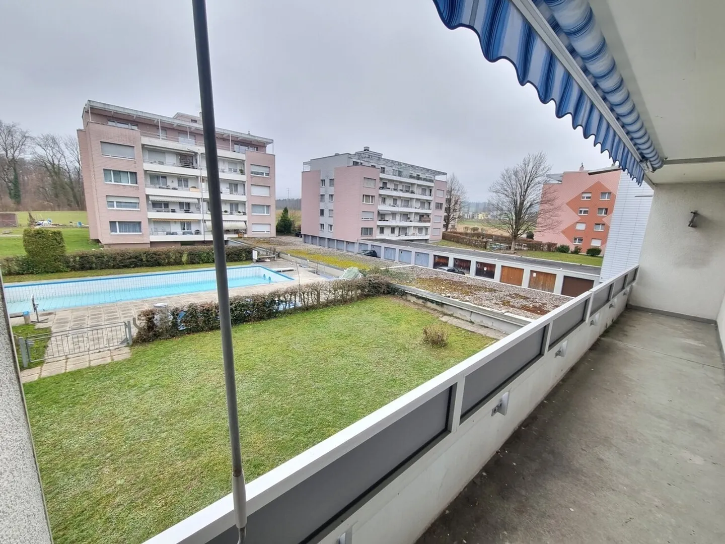 Charmante Wohnung mit Pool - Foto 7 von 9