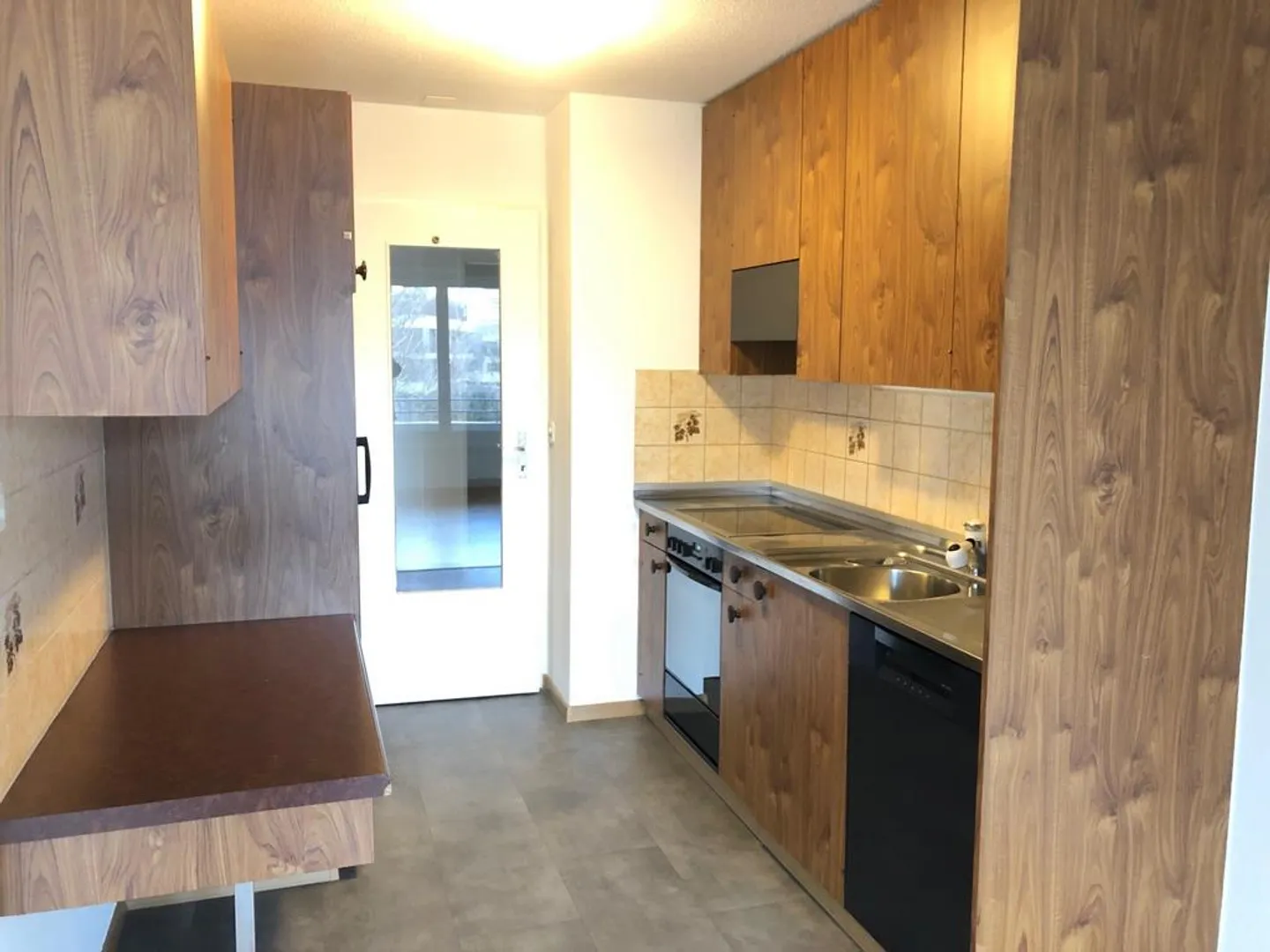 Appartamento 4 1/2 stanze con area giardino cerca inquilino - Foto 2 di 6