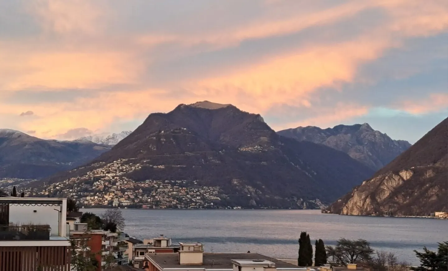 APPARTEMENTS 3.5 PIÈCES AVEC UNE VUE IMPRENABLE SUR LE LAC - Photo 10 sur 10