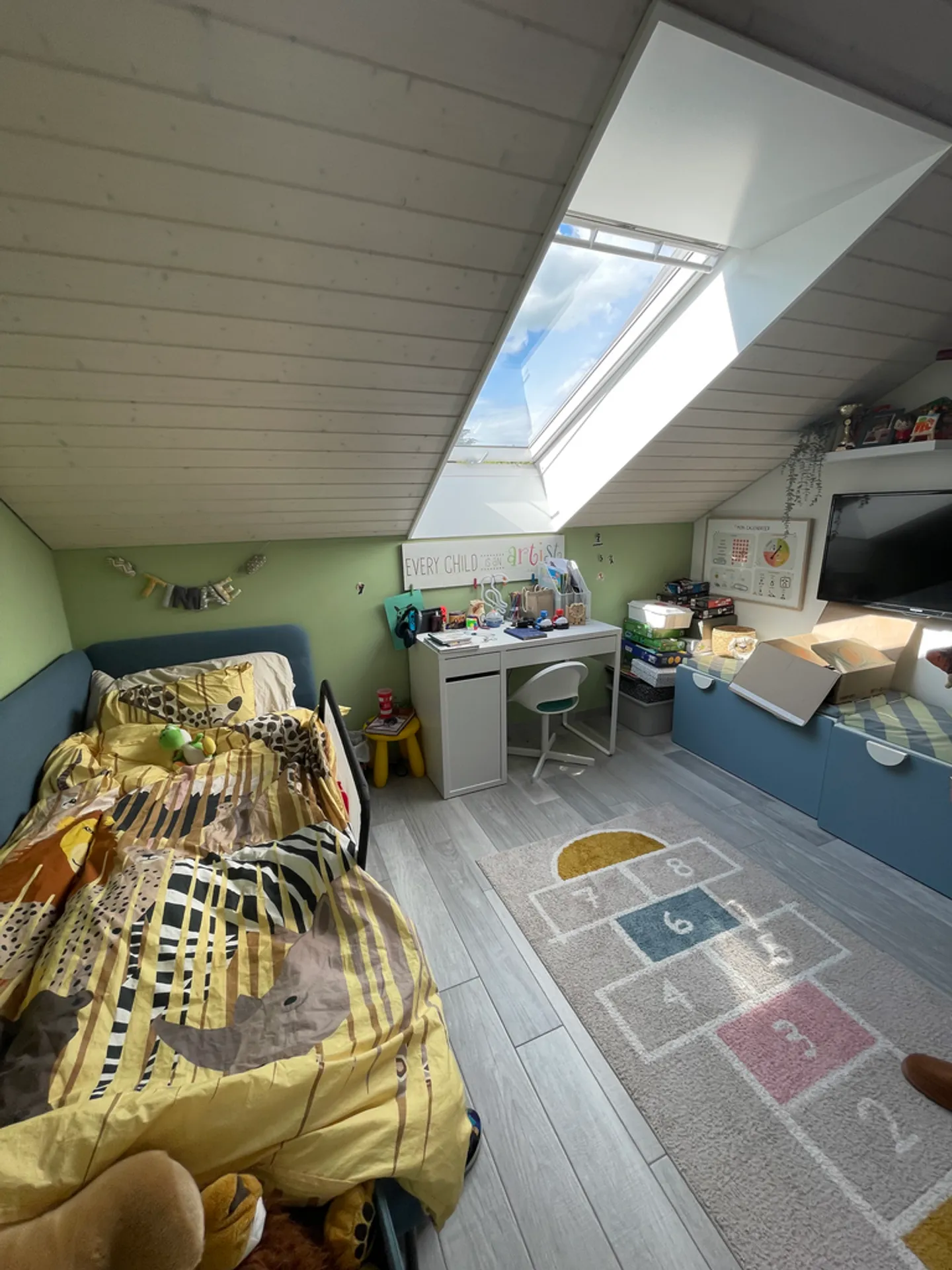 Apartment near the lake - Photo 3 of 12