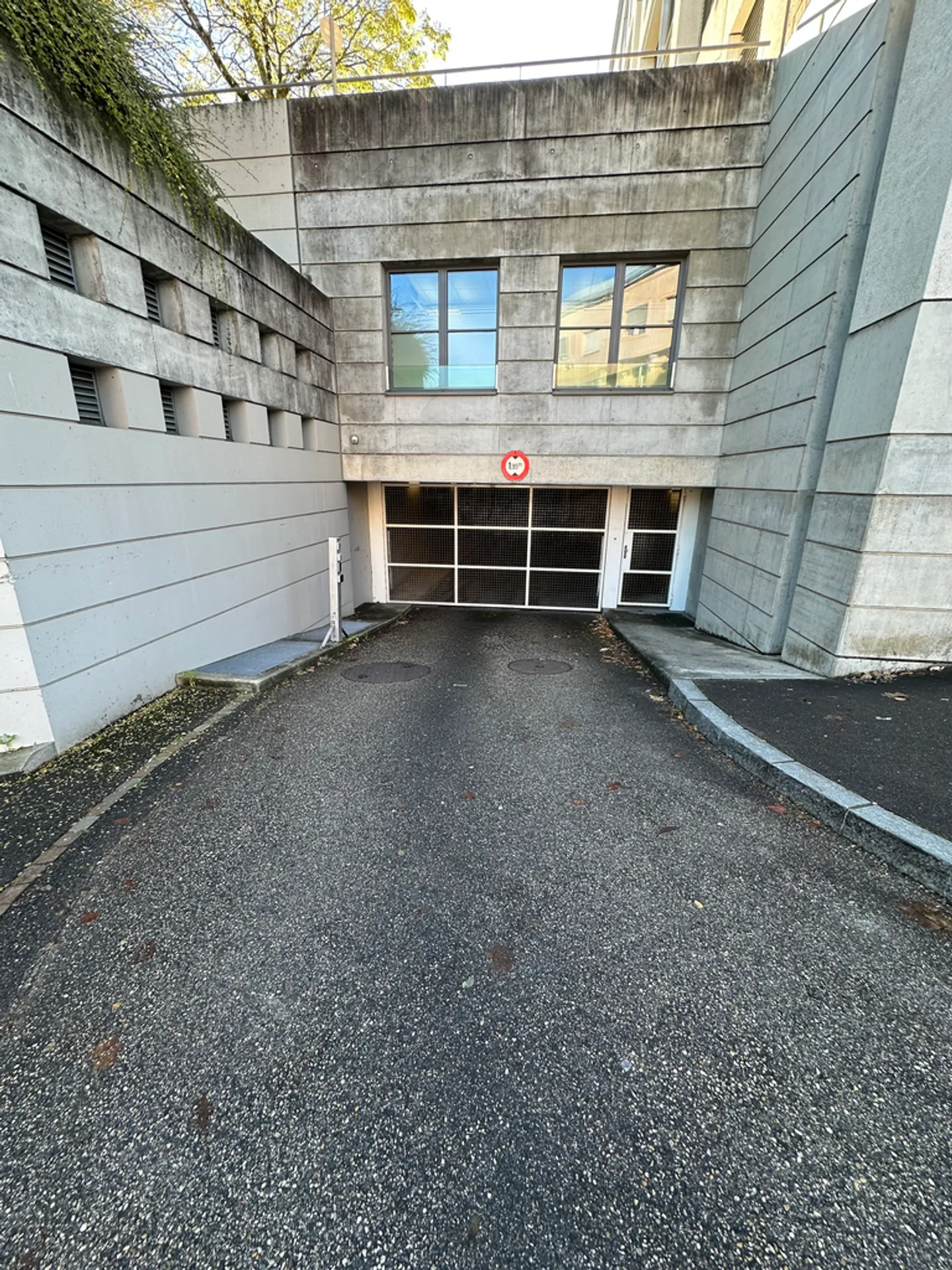 Einzelgarage - Foto 2 von 3