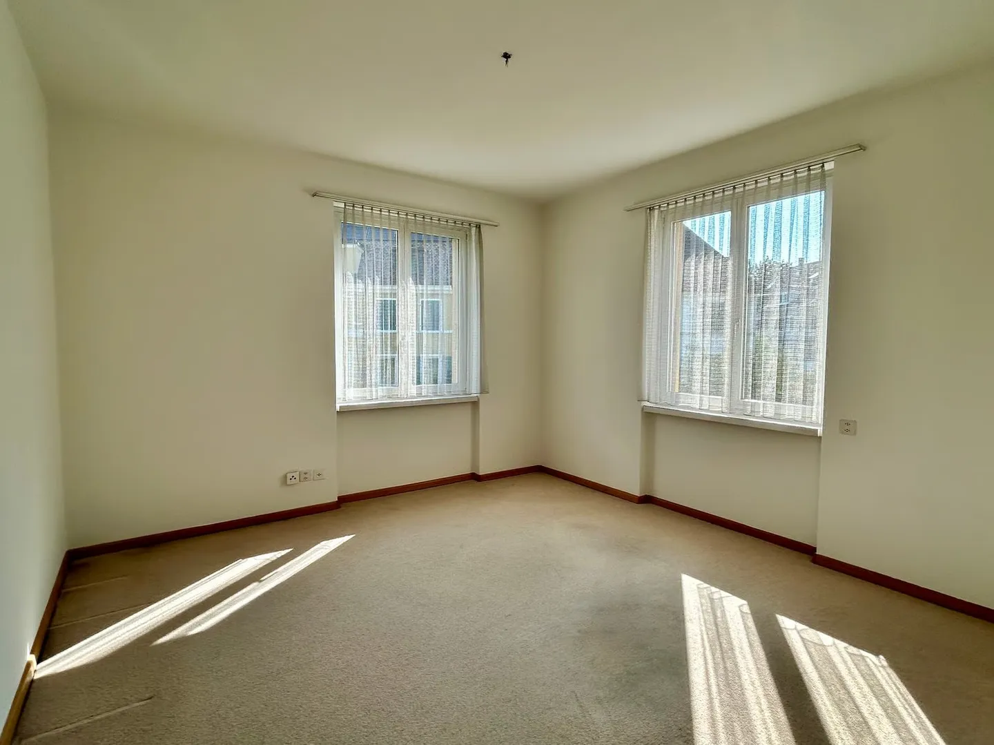 Maison individuelle de 6,5 pièces près de l'arrêt de tram Burgstrasse à Riehen - Photo 14 sur 22