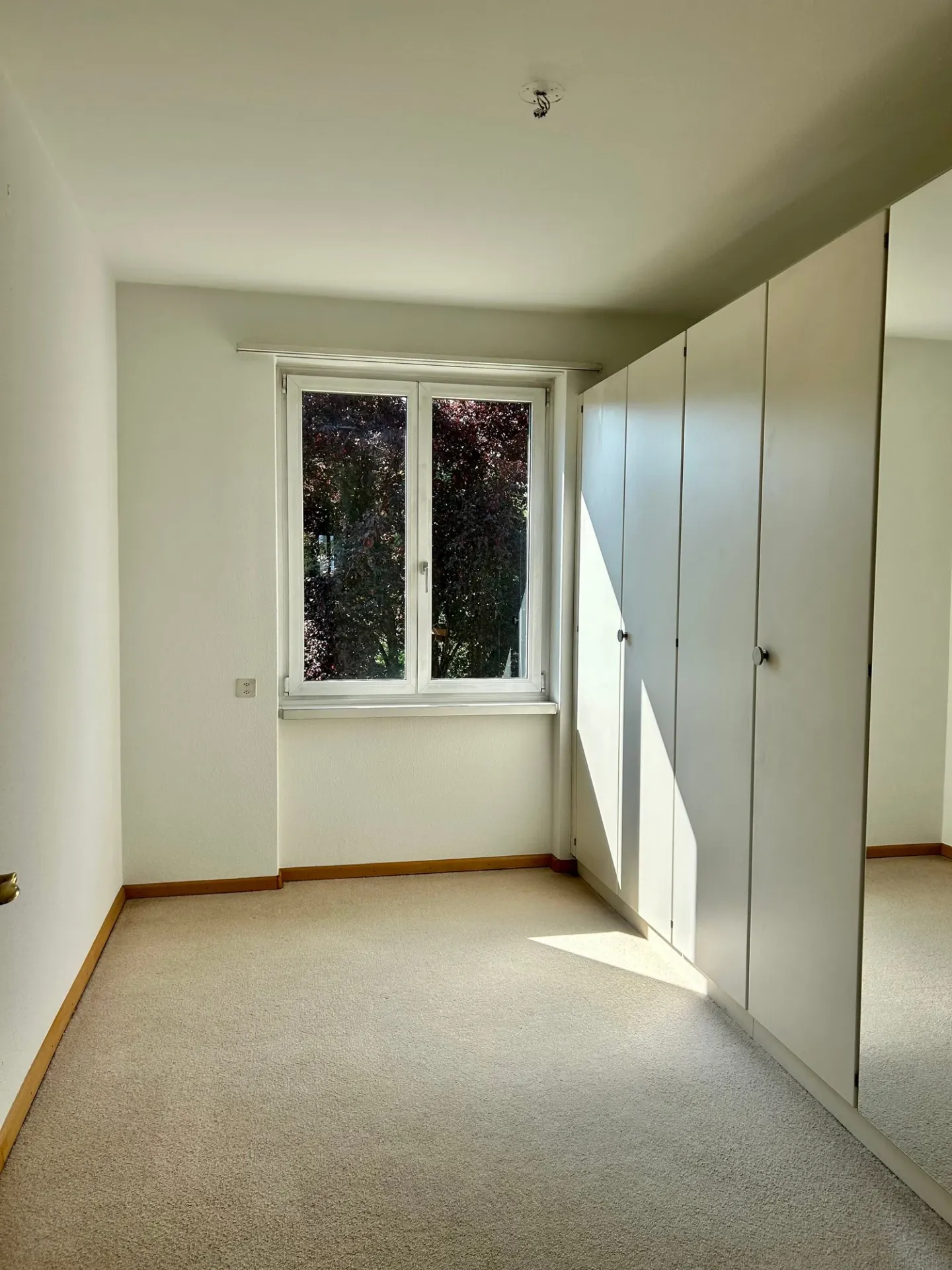 Maison individuelle de 6,5 pièces près de l'arrêt de tram Burgstrasse à Riehen - Photo 15 sur 22