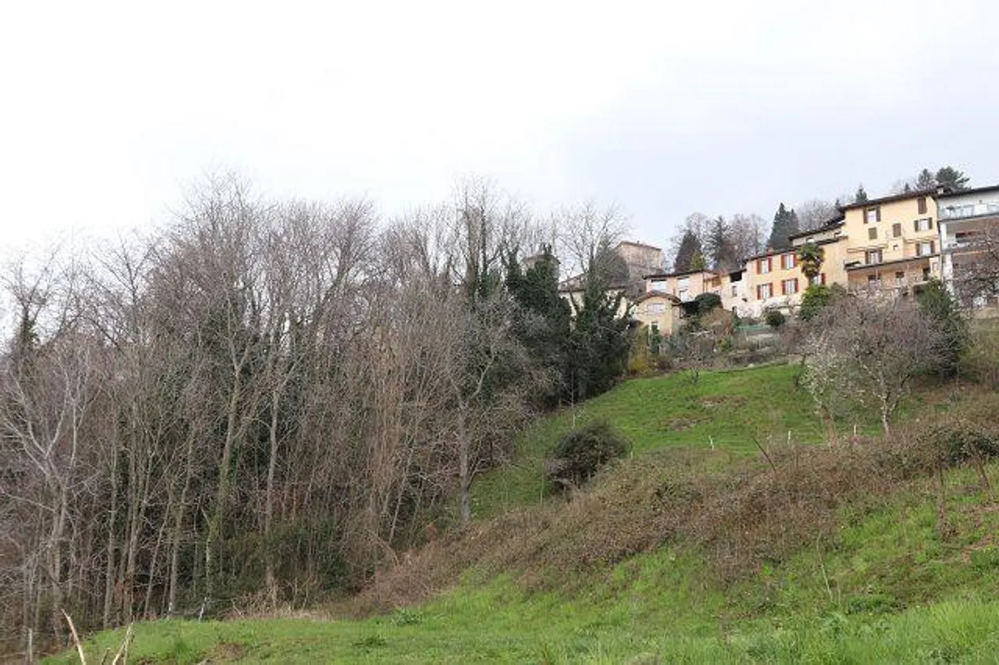 Piccolo rustico da ristrutturare in una posizione meravigliosa con una vista spettacolare - Foto 7 di 9