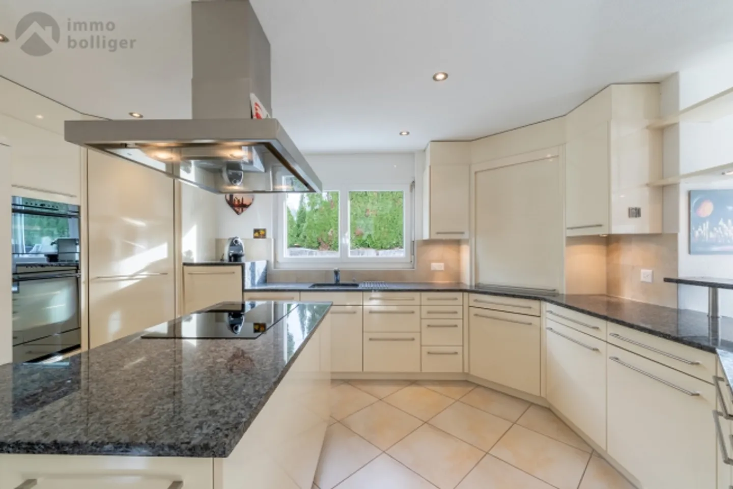 La tua oasi di ritiro privata con piscina in una bellissima posizione - Foto 5 di 16