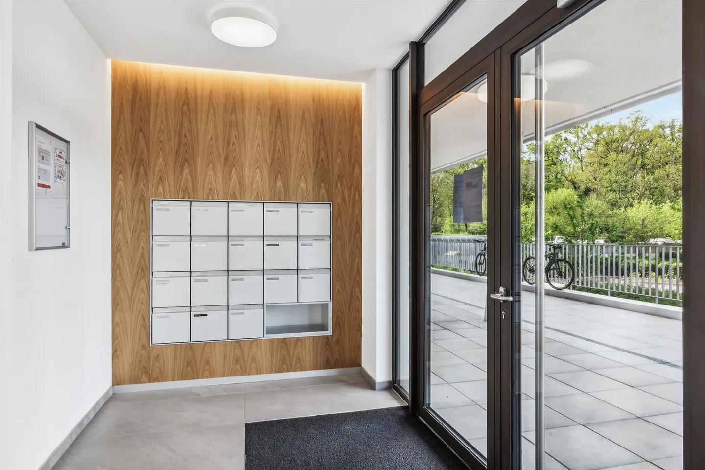 Parking nearby - Petit-Lancy - Photo 2 of 2