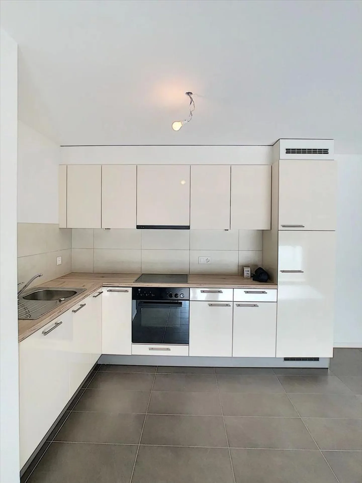 Appartement 2.5 pièces - Photo 3 sur 7