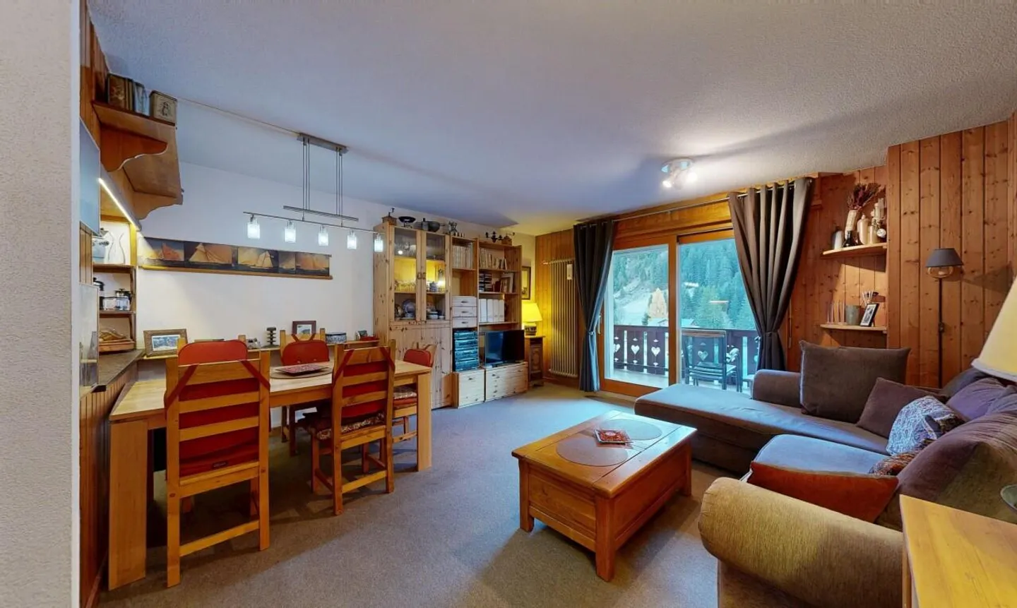 Pied-à-terre ideale di fronte alle montagne, accesso diretto alle piste - Foto 2 di 11