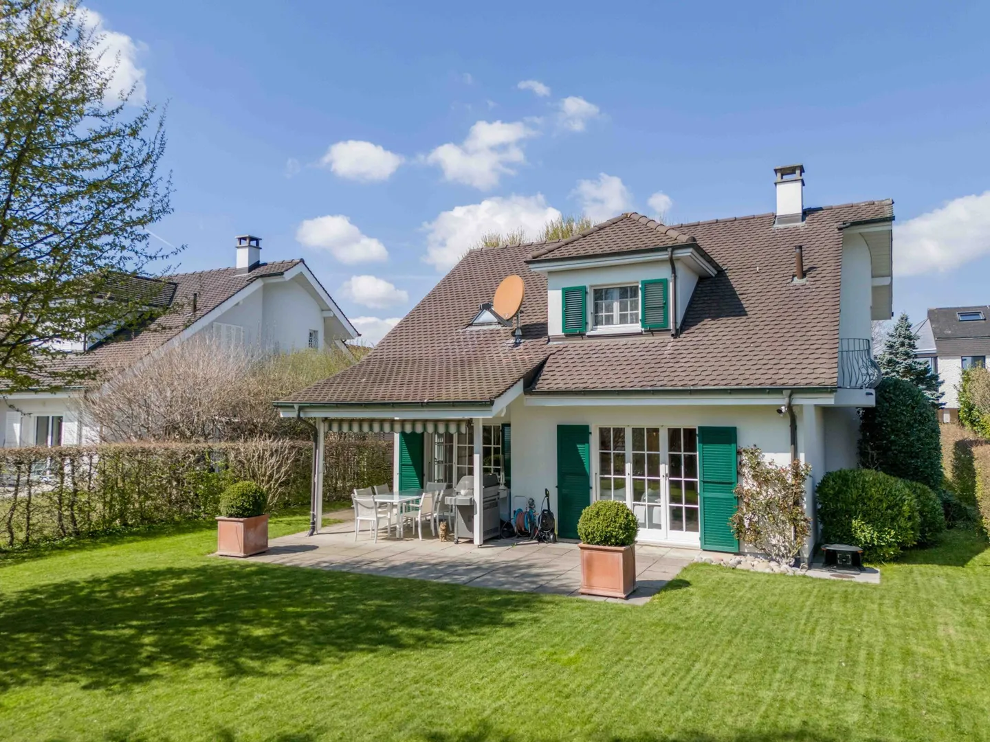 Charmante maison de campagne anglaise avec jardin soigné - Photo 1 sur 18