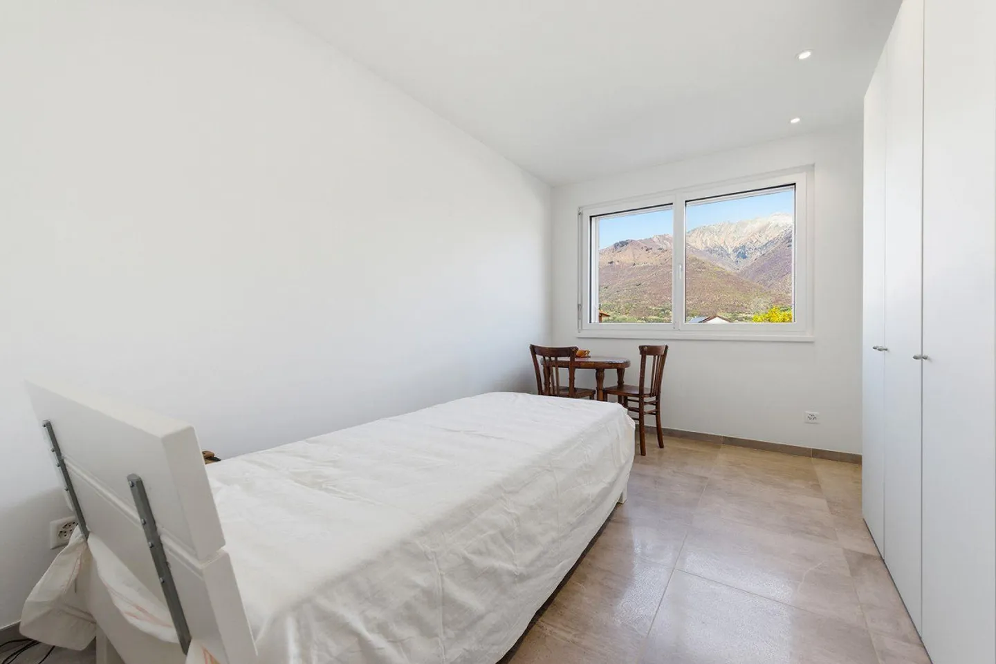 Duplex Elegante con Vista Panoramica - Foto 12 di 15