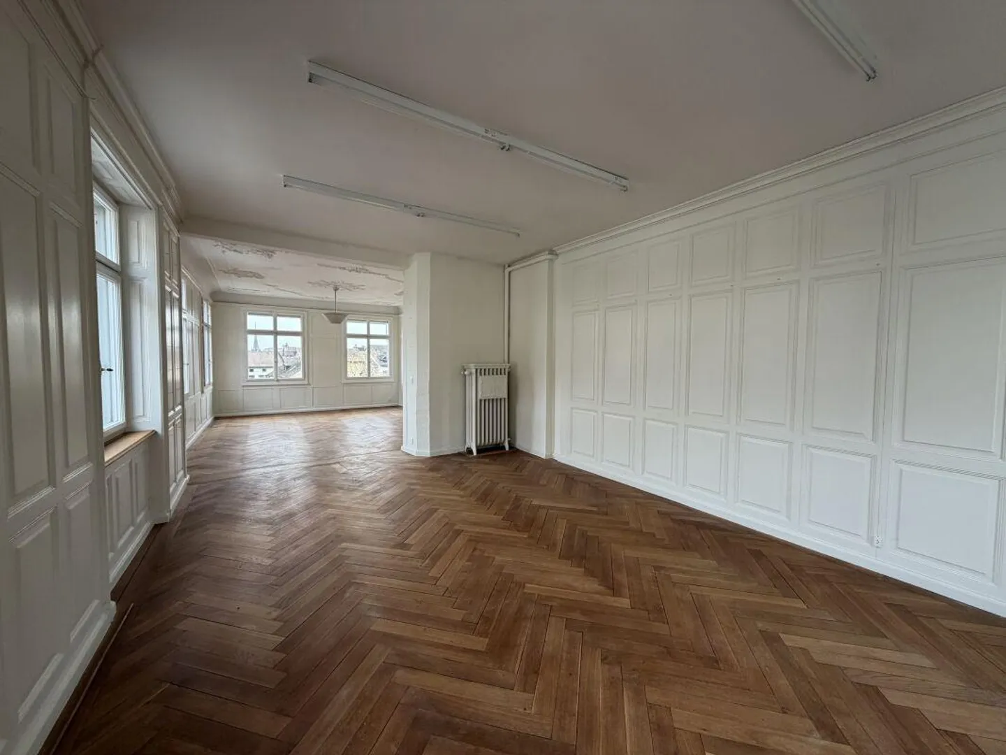 Spazio ufficio con carattere storico nel cuore di Sciaffusa - Foto 4 di 9