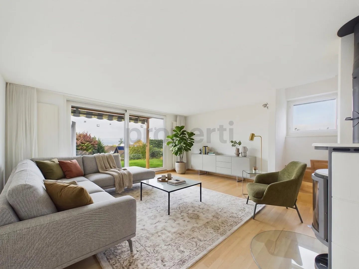 Dreamlike View, Private Balcony & Generous Space in the Canton of Zug! - Photo 2 of 17