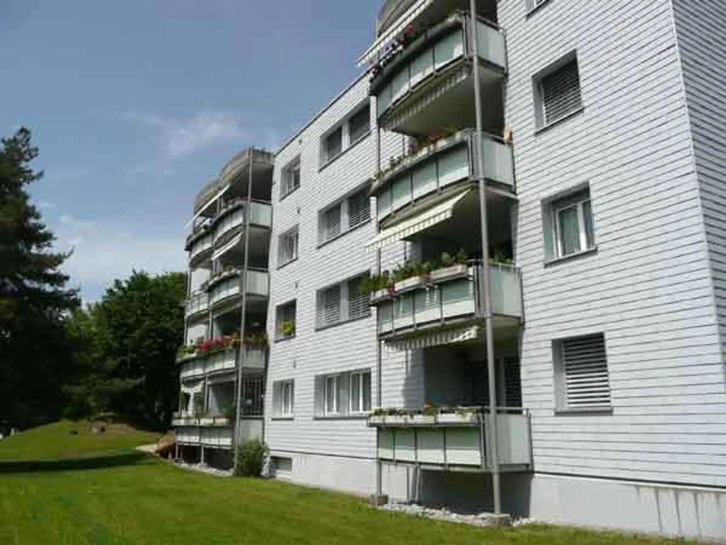 Great Family Apartment in a Quiet Location! - Photo 2 of 11