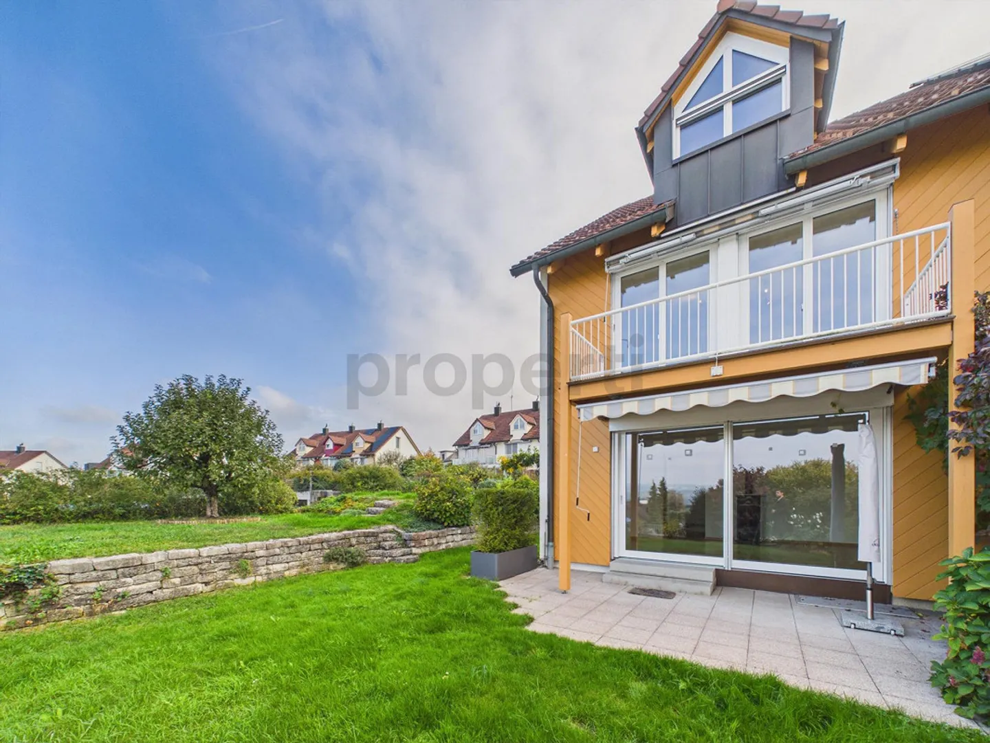 Dreamlike View, Private Balcony & Generous Space in the Canton of Zug! - Photo 15 of 17
