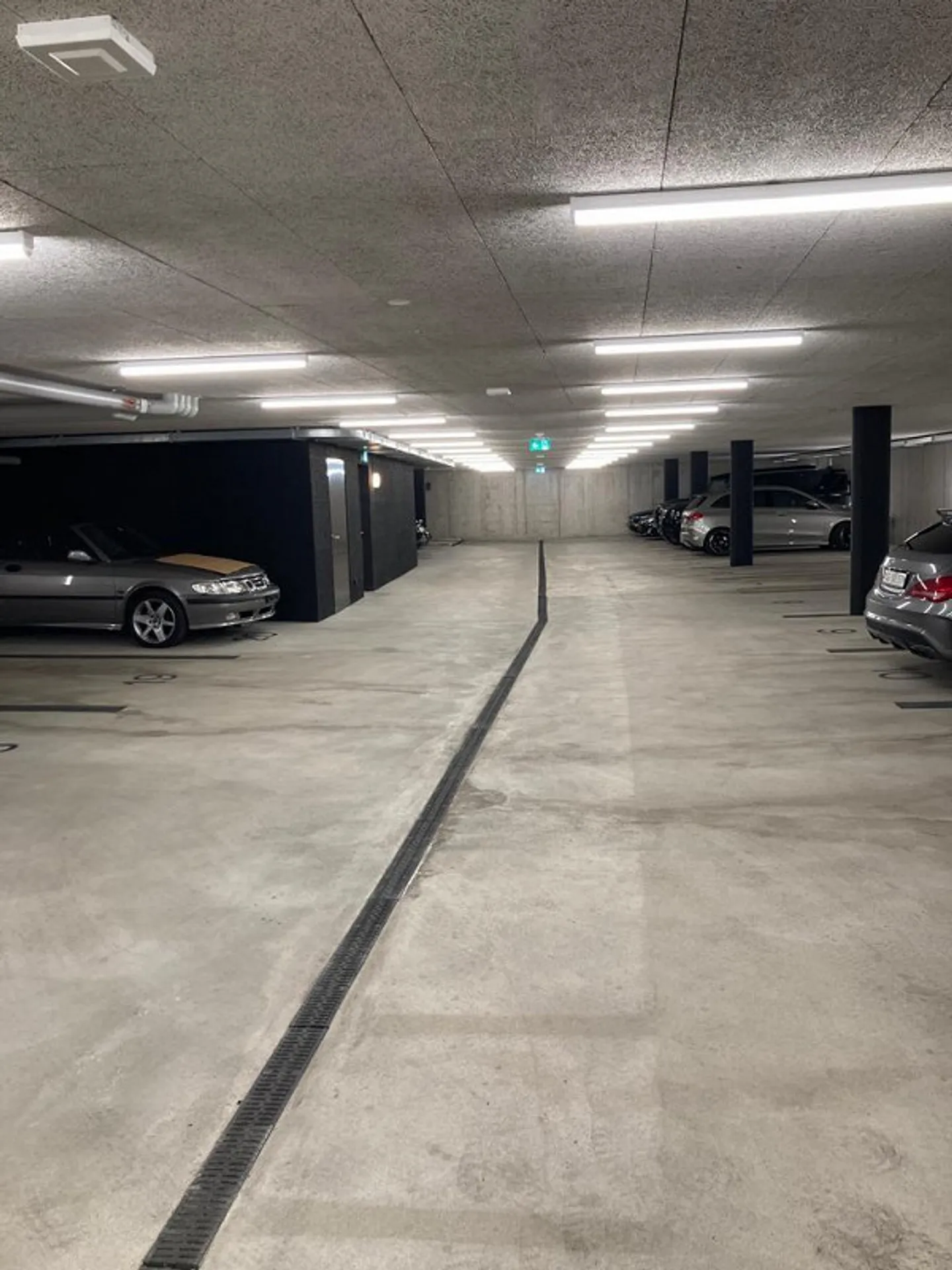 Tiefgaragenparkplatz in St. Gallen zu vermieten - Foto 1 von 2