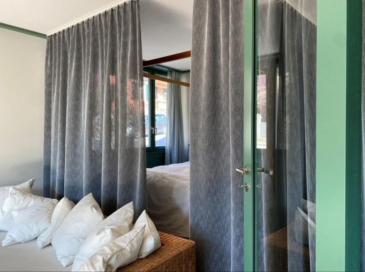 1.5 Room Apartment - Photo 2 of 7