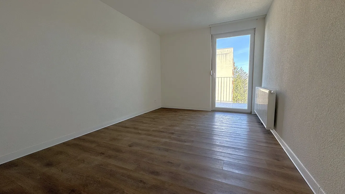 Modern 2-bedroom apartment in La Chaux-de-Fonds - Ideal for students & first occupation - Photo 9 of 12