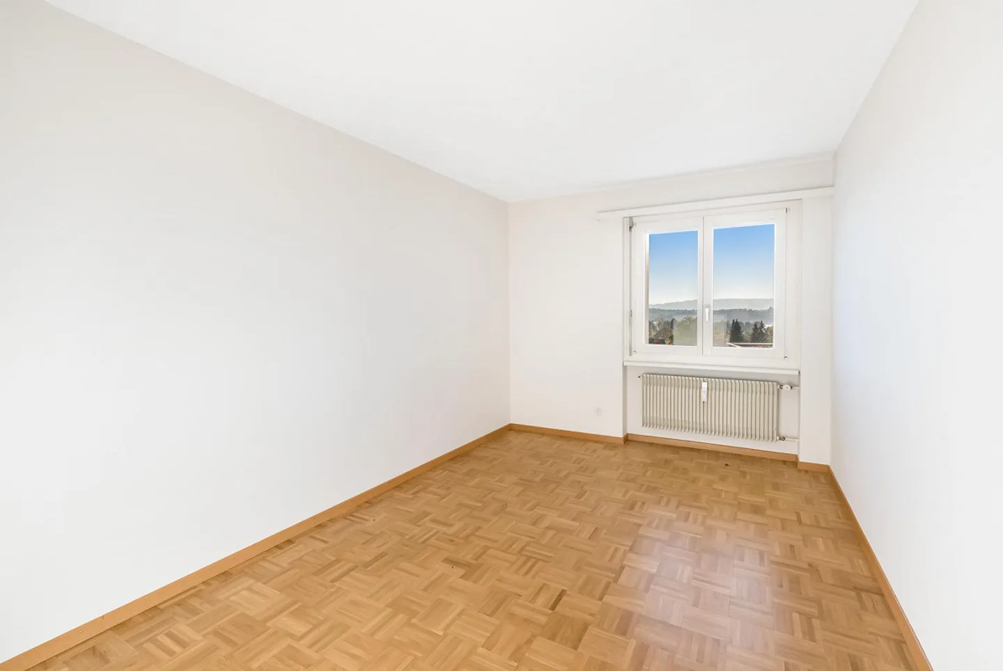 Great Family Apartment in a Quiet Location! - Photo 9 of 11