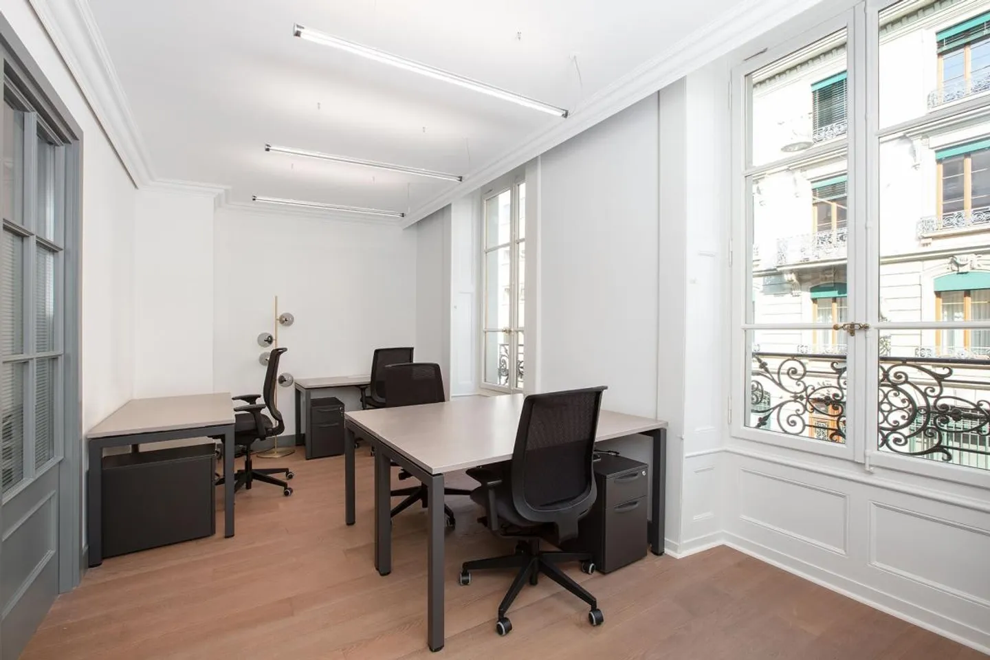 Open office space for 10 people at Signature Quartier des Banques - Photo 1 of 15