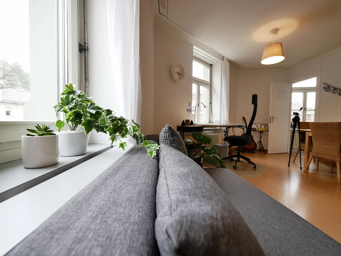 Appartement pour étudiants/résidents temporaires près de la gare/université/FHS/BVGer - Photo 3 sur 8