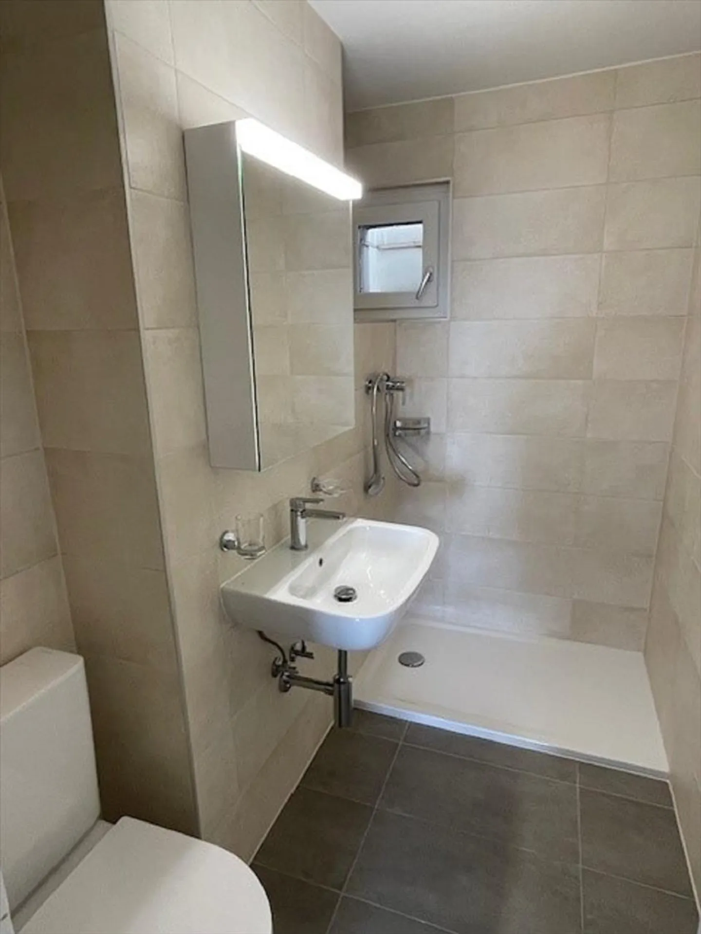 Appartamento 4.5 stanze - Foto 2 di 6