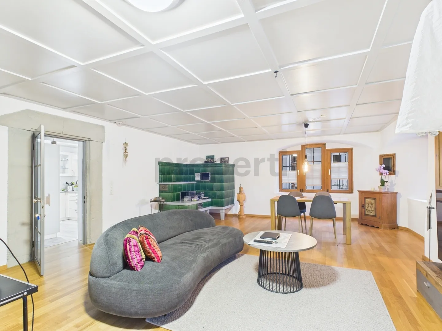 Charming 4.5-room maisonette apartment in the historic Zehntenhaus... - Photo 5 of 13