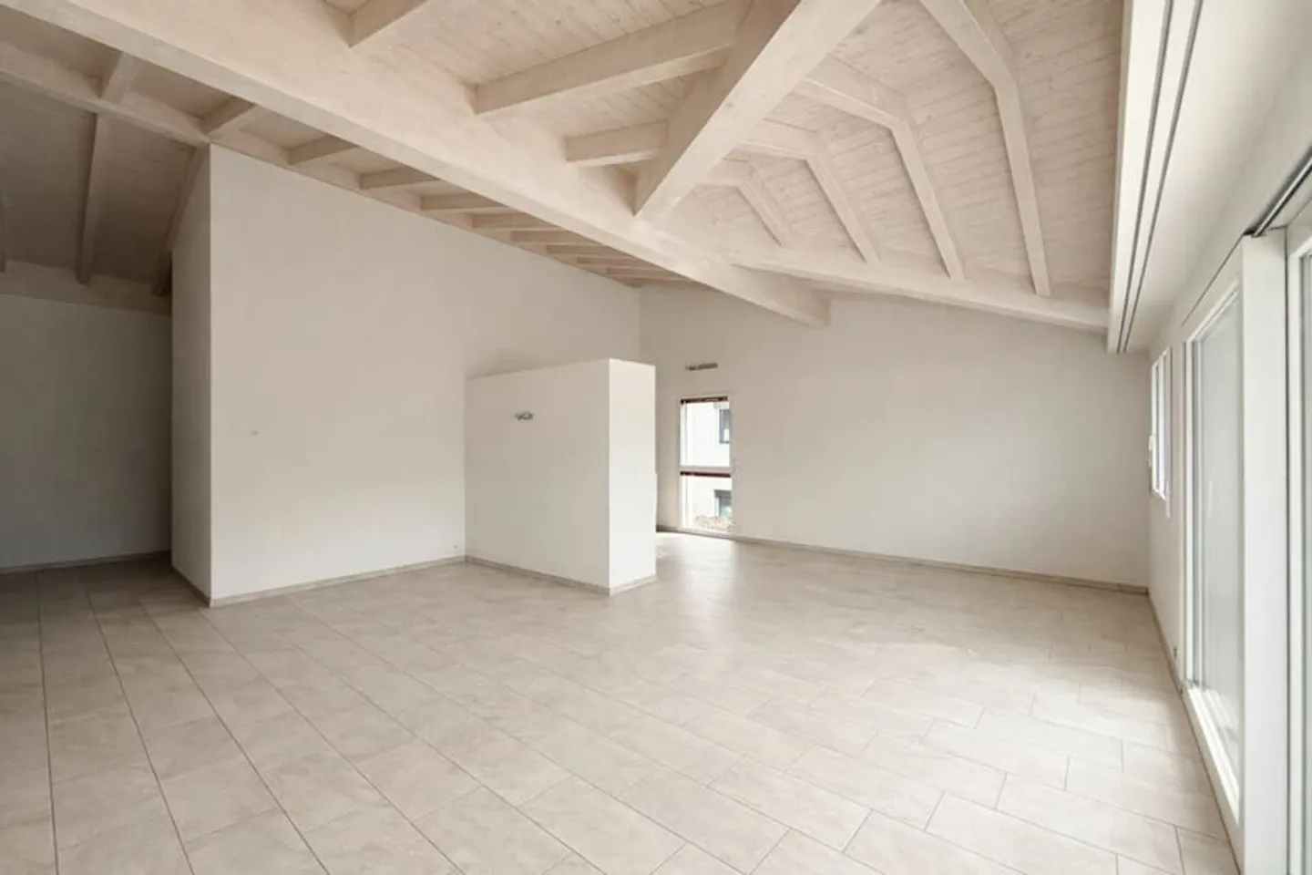 Penthouse moderne avec terrasse - Photo 1 sur 11