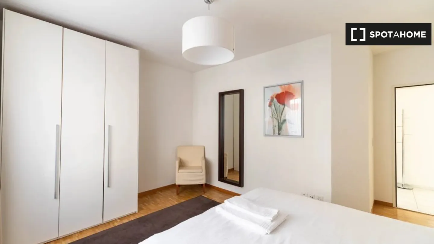 Entdecke, besichtige und miete dein neues Zuhause online mit vollem Vertrauen. - Foto 3 von 10