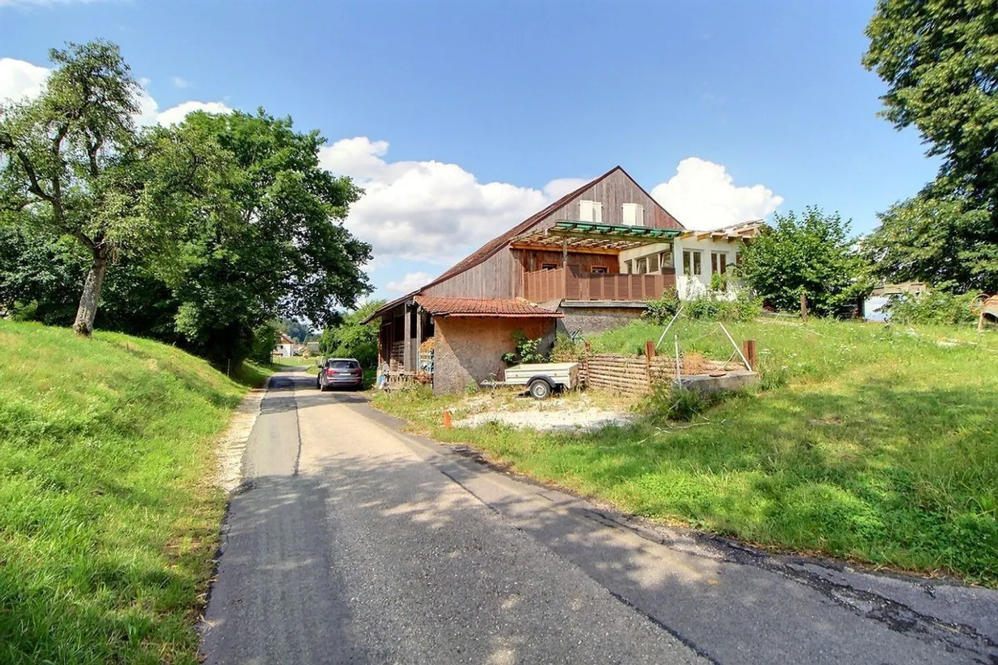 In a farmhouse: Large apartment to finish renovating - Photo 11 of 11