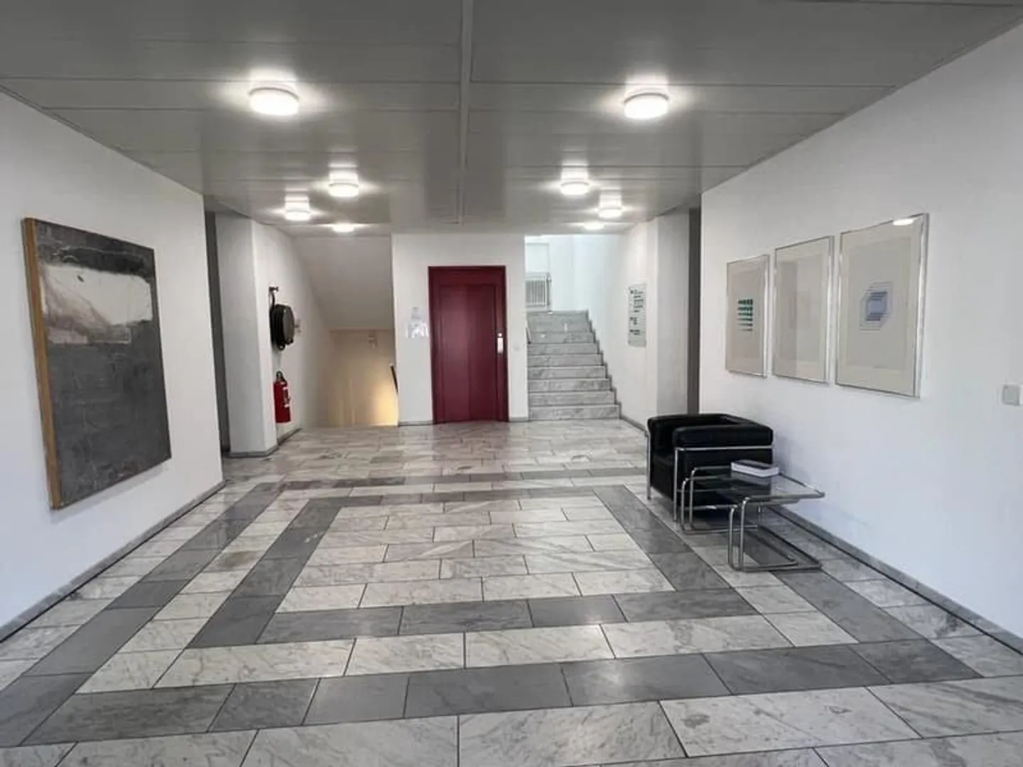 Büroräumlichkeiten, Parterre - Foto 1 von 9