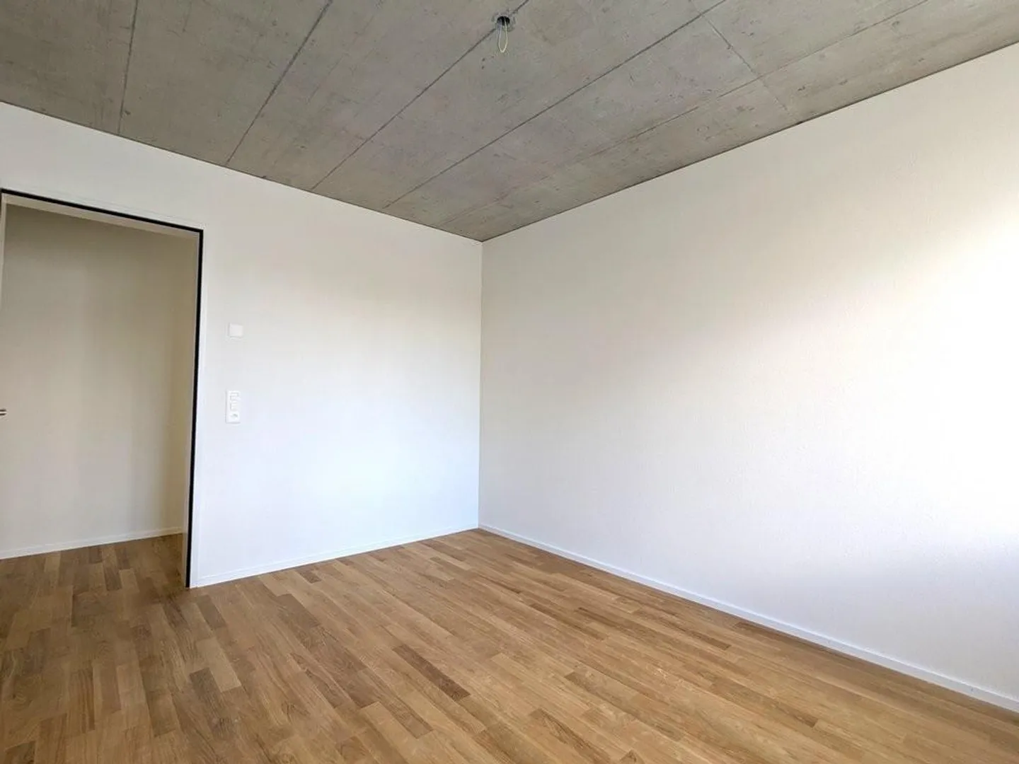 Appartement spacieux de 4,5 pièces dans le développement central de Benzenschwil - Photo 7 sur 8