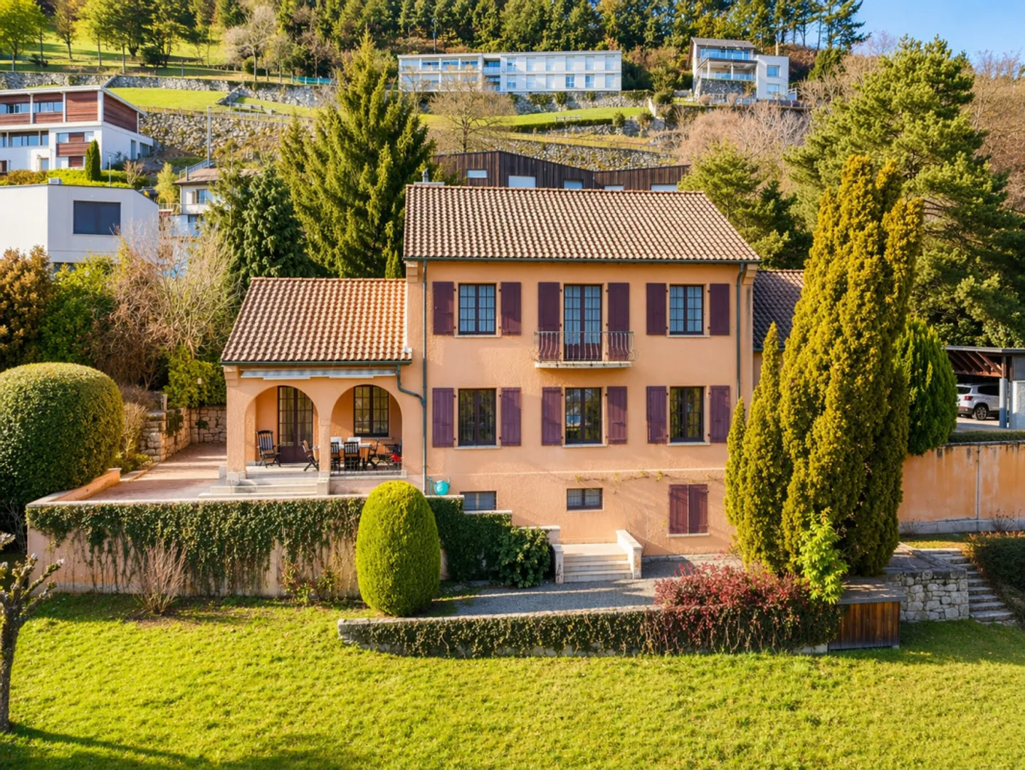 Mansion with exceptional plot – Monthey - Photo 1 of 3