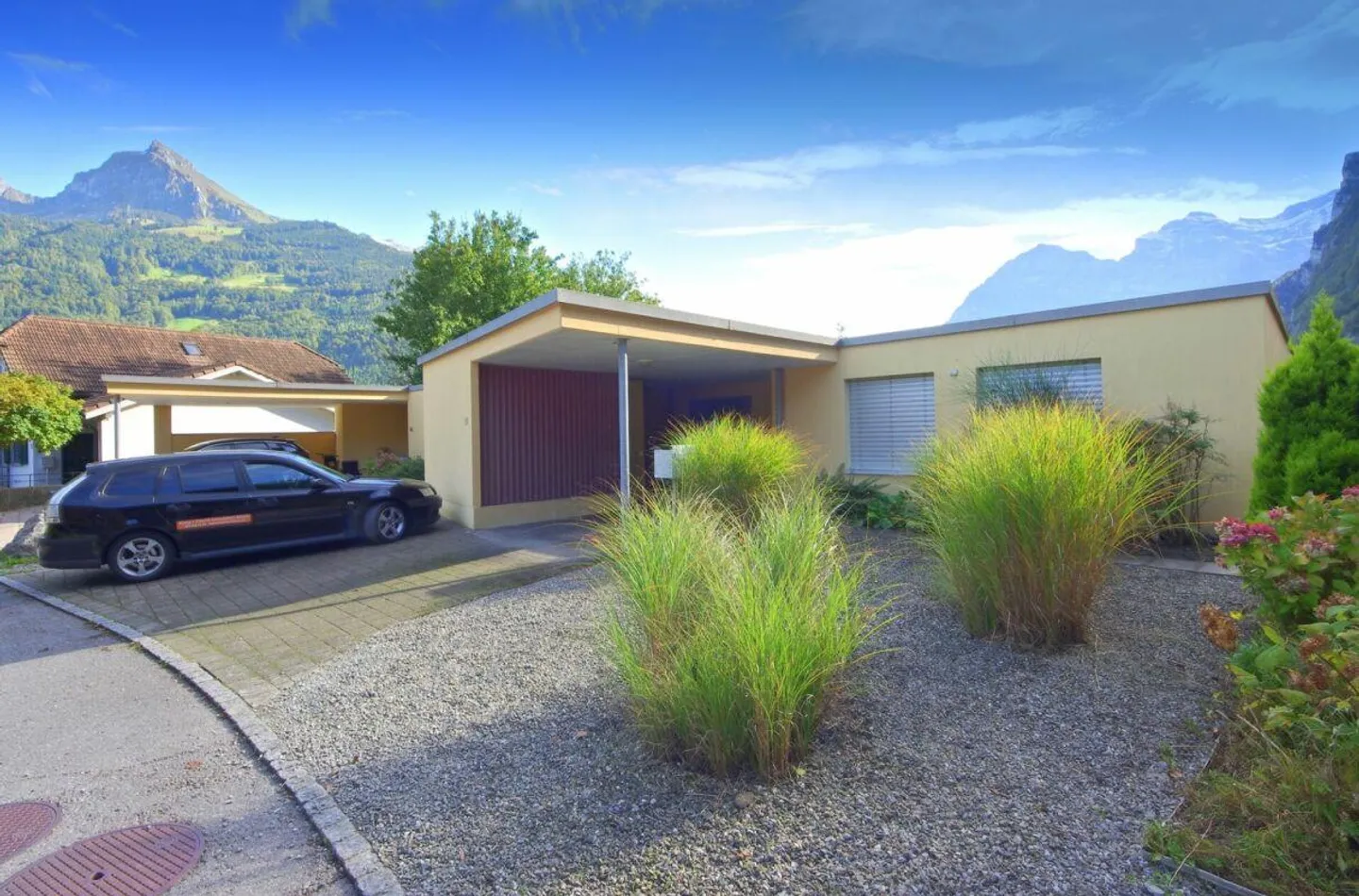 Stilvoller Bungalow in ruhiger Lage - Foto 1 von 15