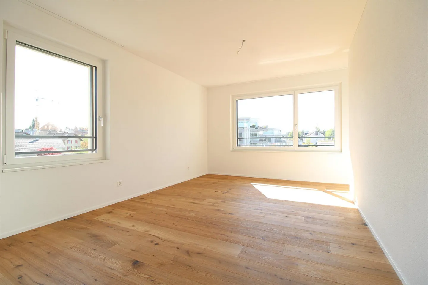 Exklusive 3.5 Zimmer-Attikawohnung im Neubau - Photo 8 of 9
