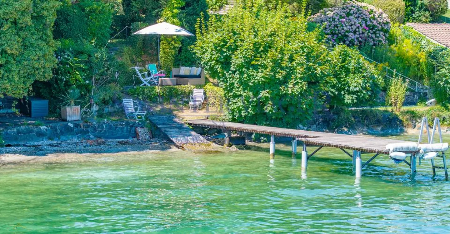 Ein architektonisches Meisterwerk mit Blick auf den Genfer See - Die Verkäufer behalten das Wohnrecht lebenslang - Special Investoren - Foto 1 von 2