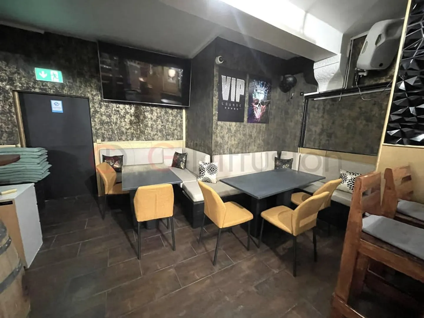 150 m2 Restaurant in the center of Montreux - Photo 4 of 9