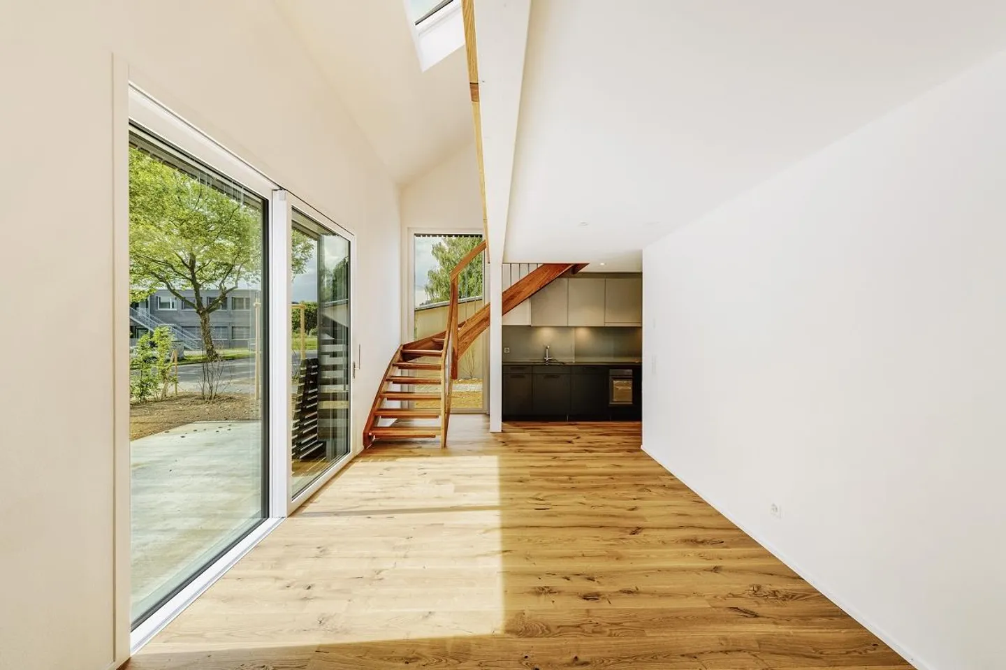 Vie exclusive dans le pavillon - Photo 2 sur 11