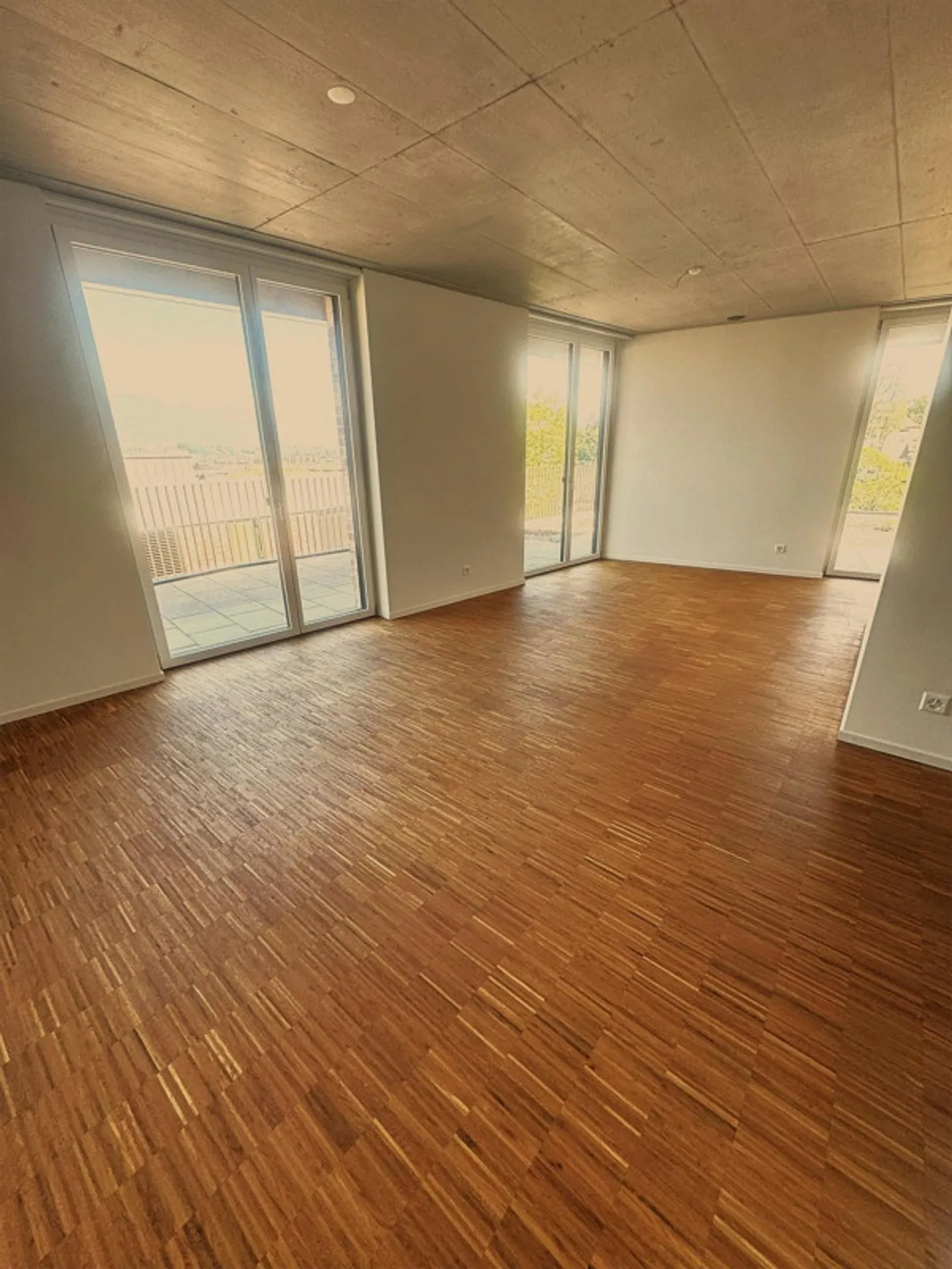 Mitten im Grünen in der Stadt Luzern lässt es sich bequem wohnen - Photo 5 sur 6