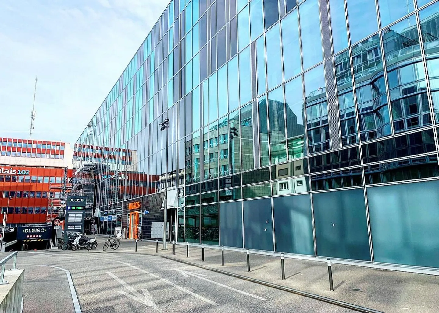 Wohlfühlen über den Dächern von Aarau! - Foto 1 von 6