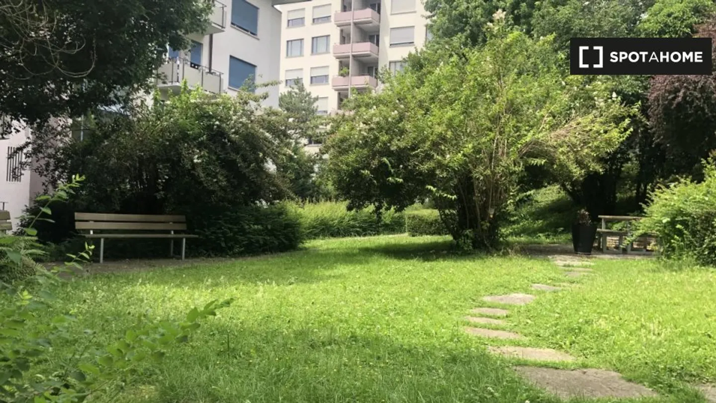 Entdecke, besichtige und miete dein neues Zuhause online mit vollem Vertrauen. - Foto 7 von 18