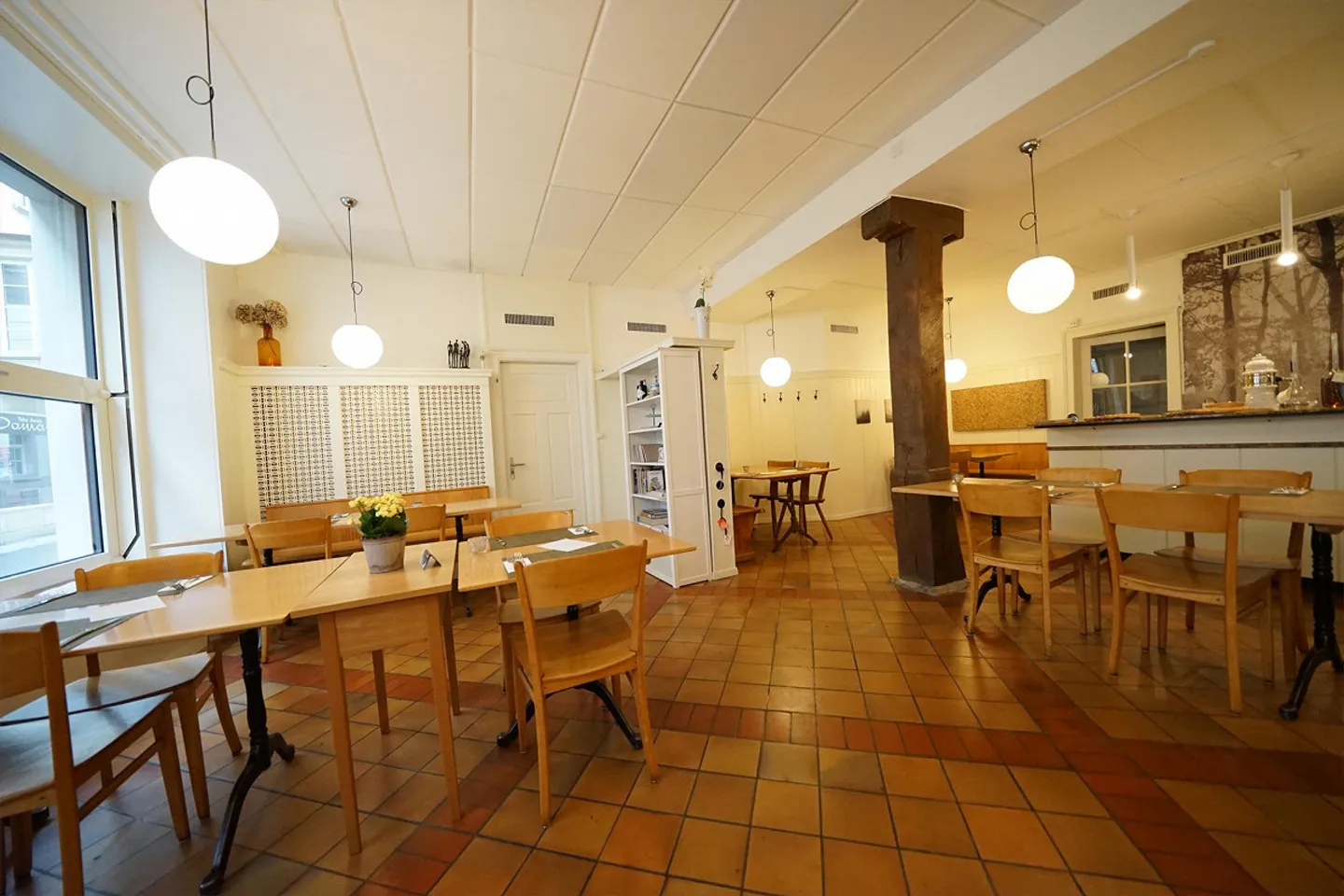 Charming Commercial Space in Historic Surroundings - Photo 6 of 8