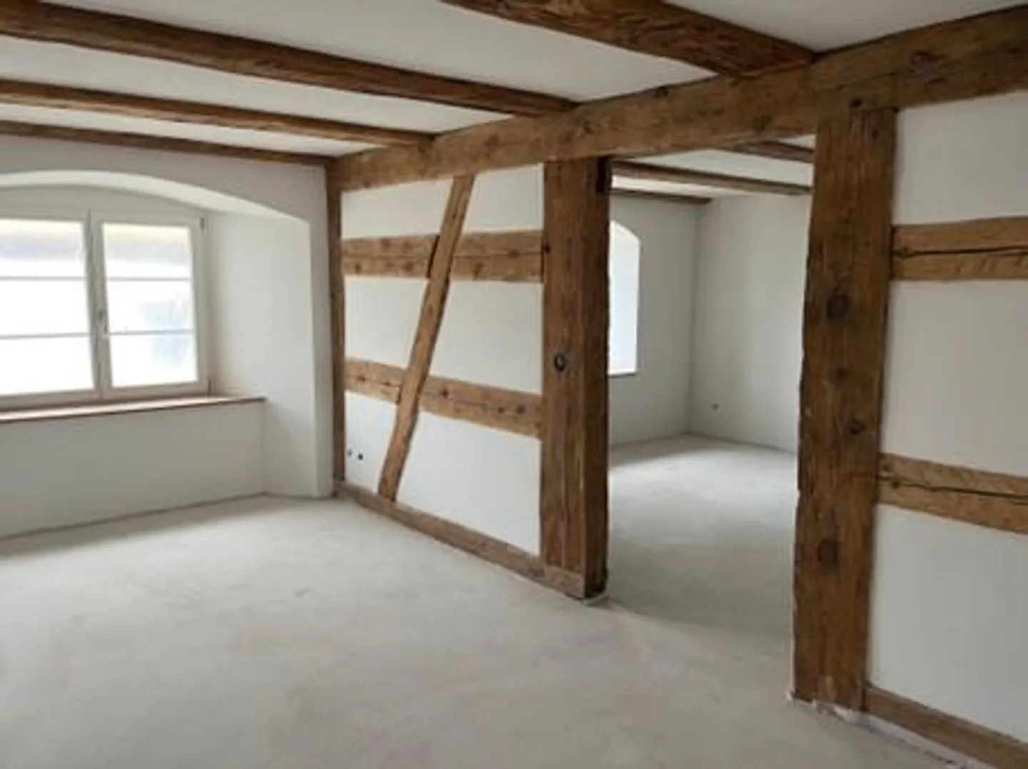 Newly renovated 3.5-room apartment for rent in Wilchingen - Photo 4 of 4