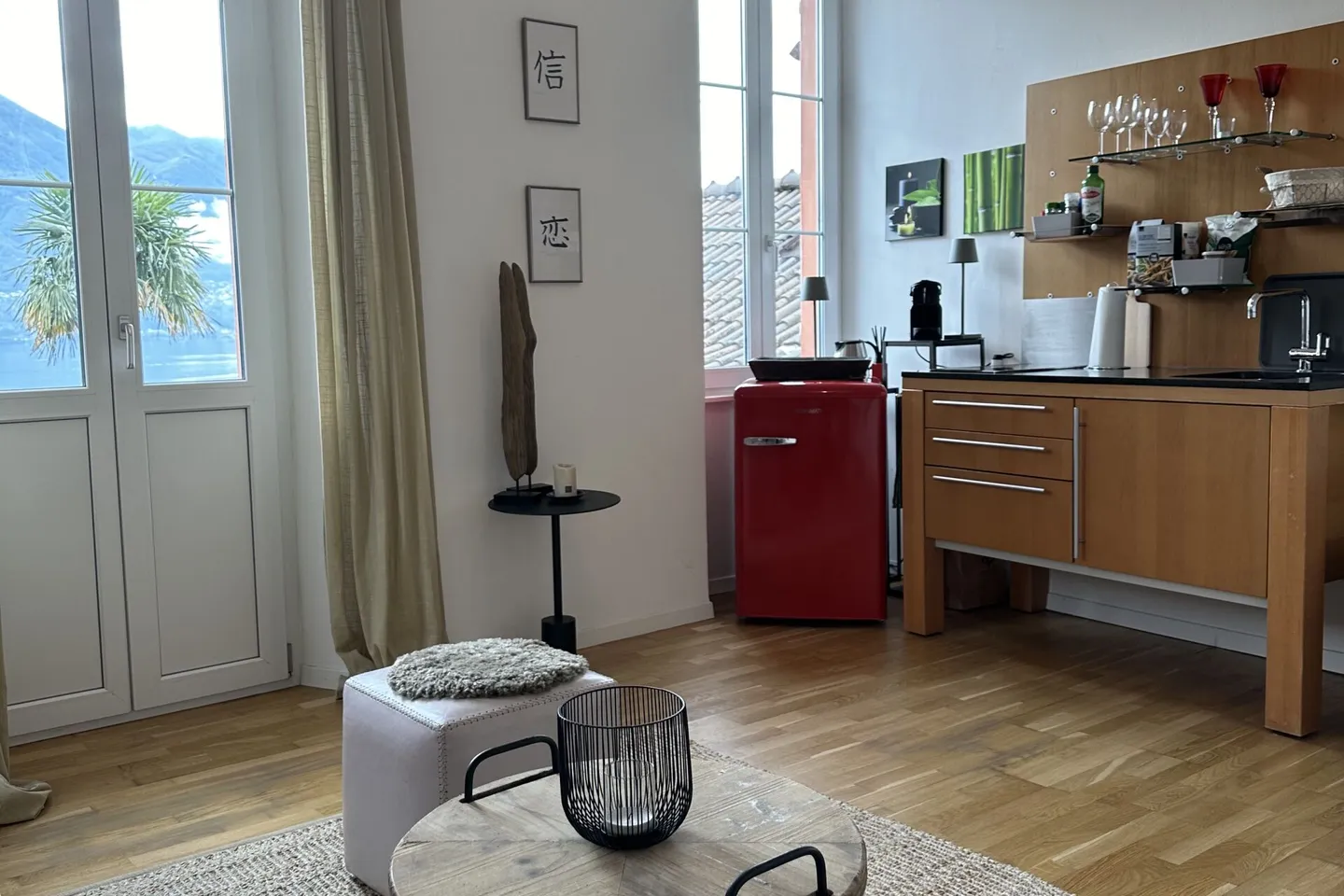 Tower Apartment in Historic Villa - Photo 4 of 11
