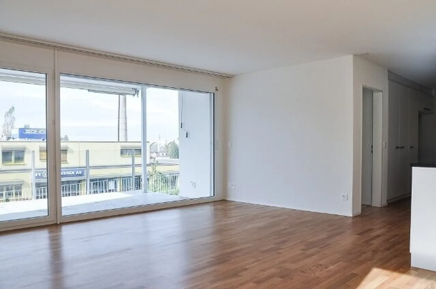Here ends your apartment search - Photo 2 of 6