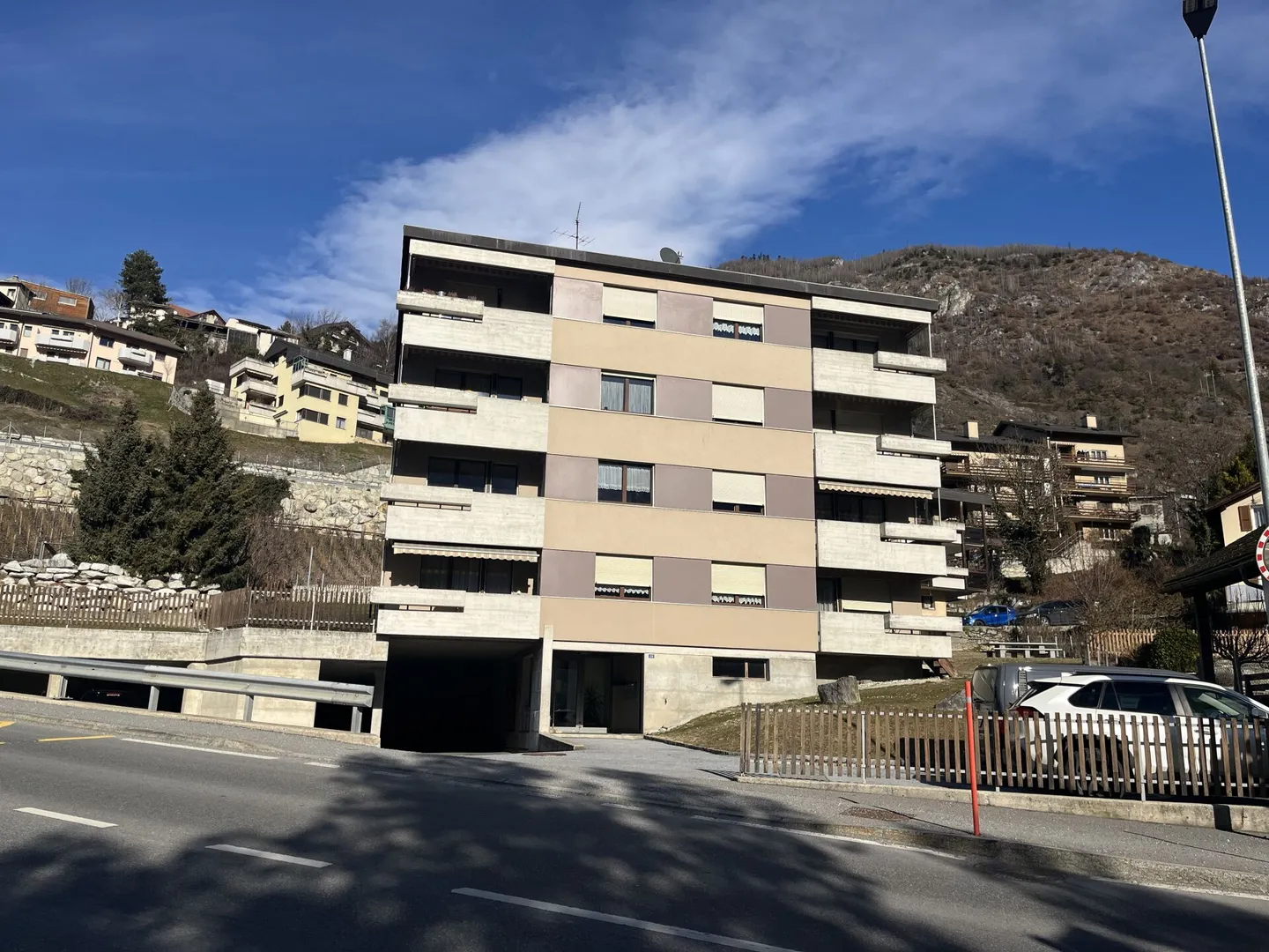 Appartamento 4.5 stanze con vista impressionante - Foto 1 di 21