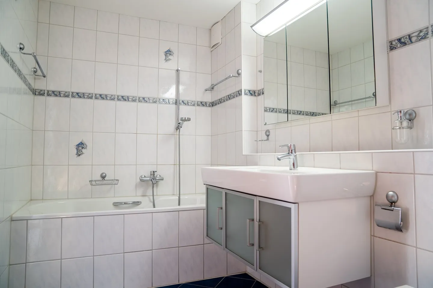 Modernes Apartment mit Jurablick - Foto 9 von 19