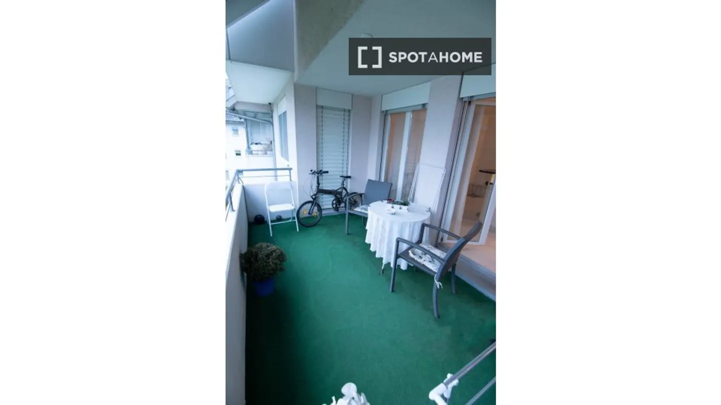 Discover, visit and rent your new home online with full confidence. - Photo 6 of 18