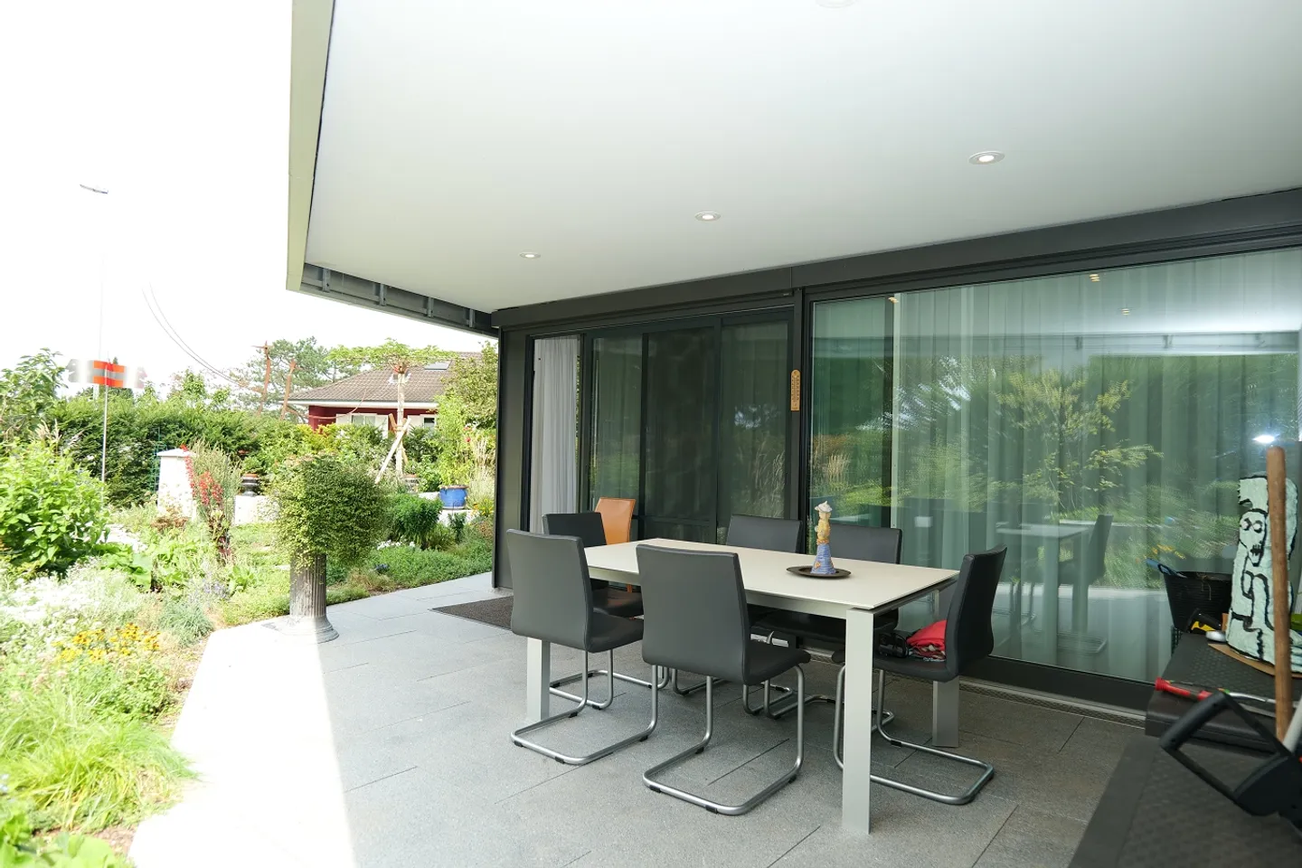 Vie spacieuse dans un bel emplacement à Binningen - Photo 12 sur 14