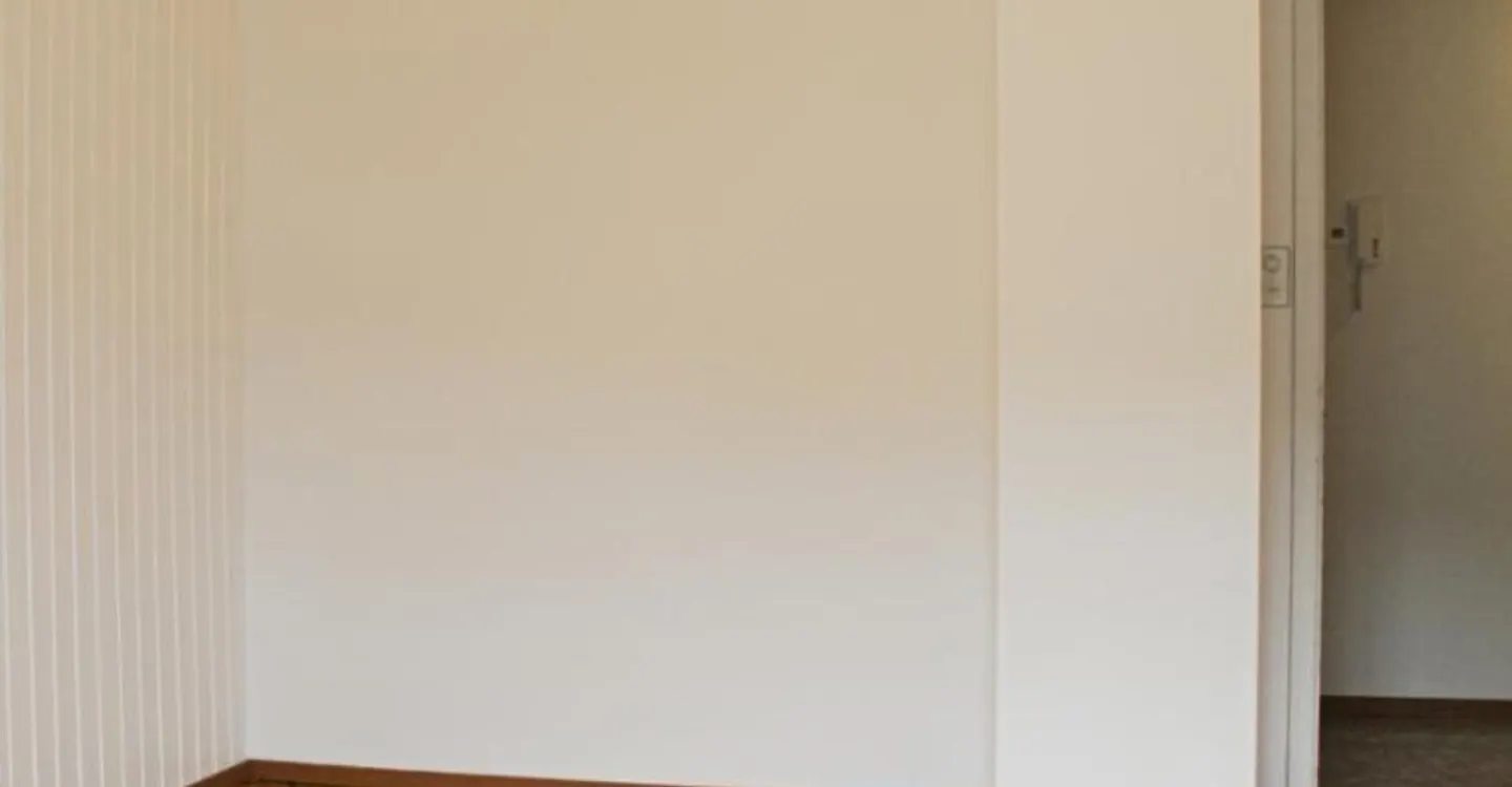 3,5-Zimmer-Wohnung im 1. Stock mit Balkon und Dachboden - Foto 8 von 11