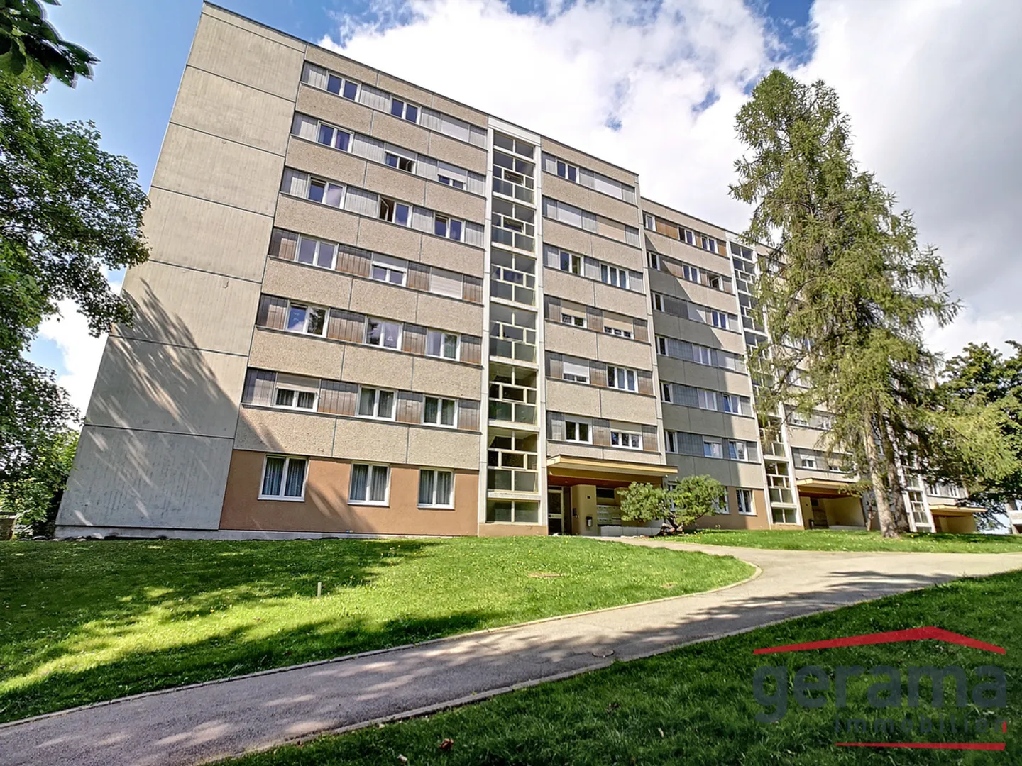 Underground parking space - Photo 1 of 1